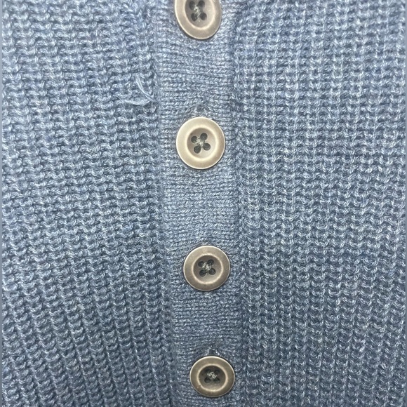 Express Henley sweater - Picture 3 of 3
